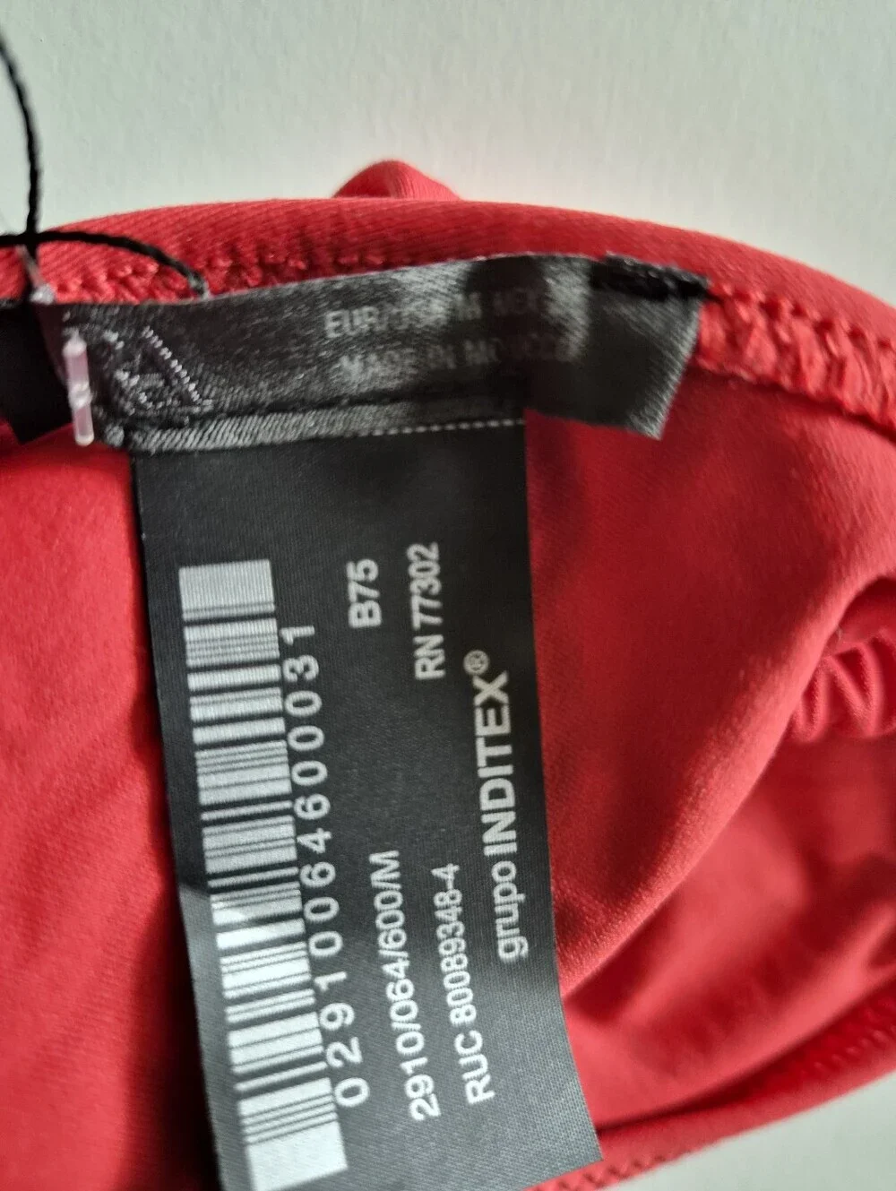 New Zara Multi-Way Triangle Halterneck Red Swim Bikini Top Medium NWOT
